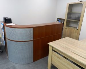офисная мебель на заказ в Буче