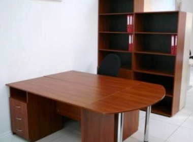 офисные столы и шкафы на заказ