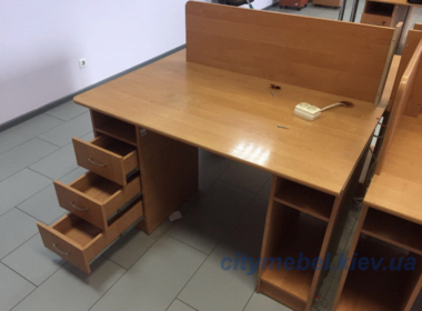 Офисные столы на заказ в КИеве