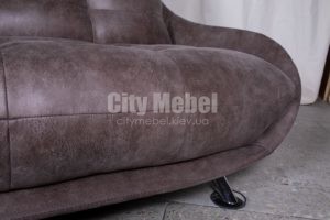 Кожаный диван Бакарди на заказ